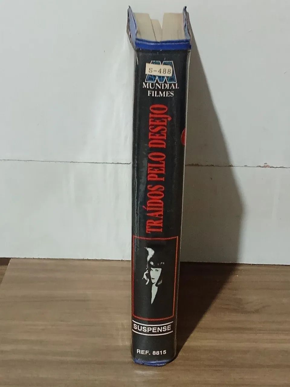 Vhs filme traídos pelo desejo (legendado) - Foto 3