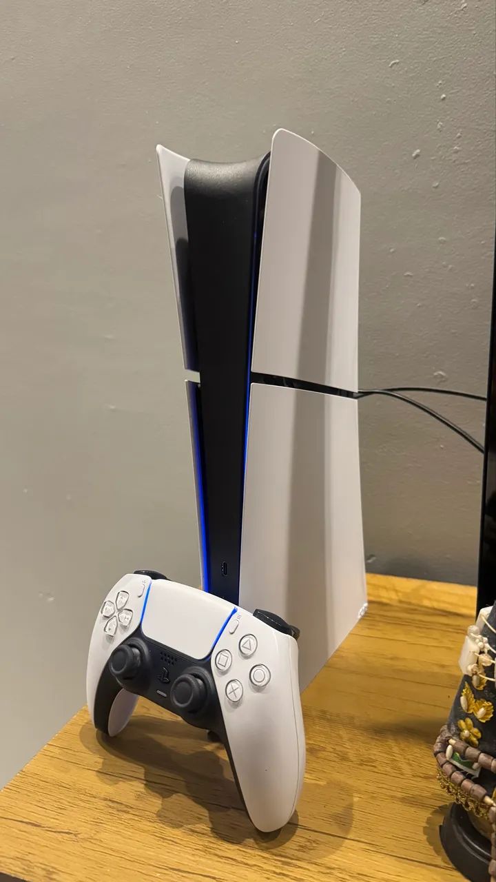 PS5 COM APENAS 6 MESES DE USO - Foto 3