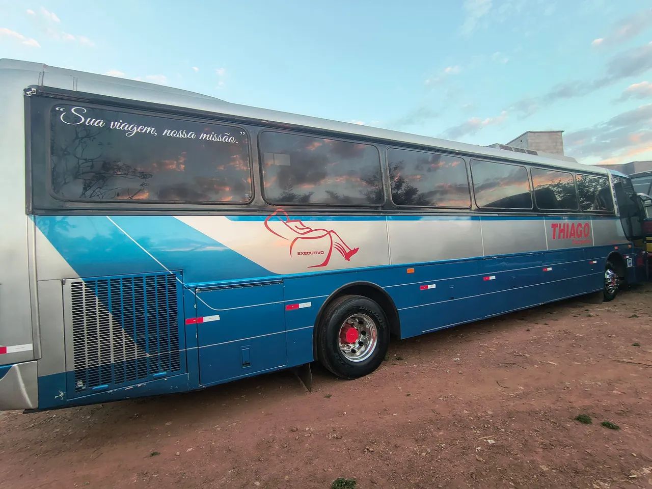 Ônibus  - Foto 2