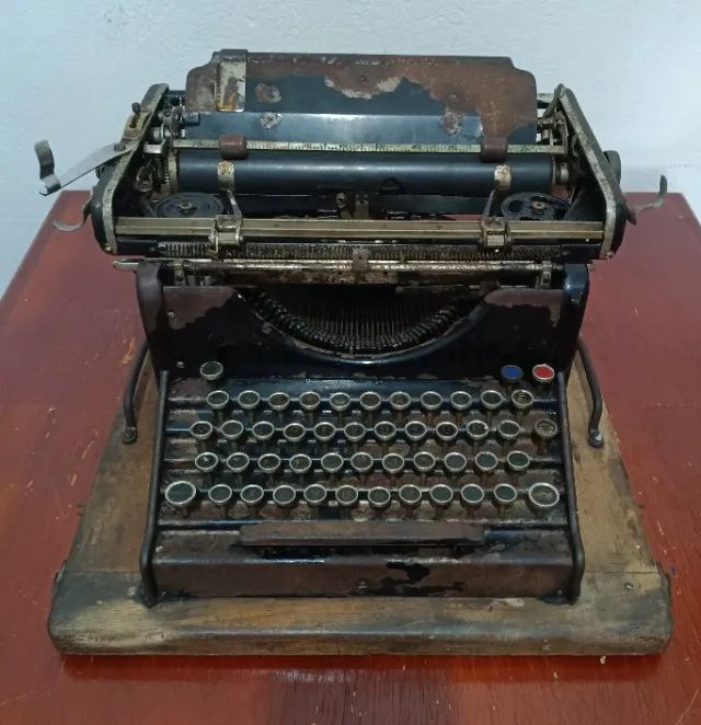 Máquina de escrever Olivetti M20 de 1926 - Foto 2
