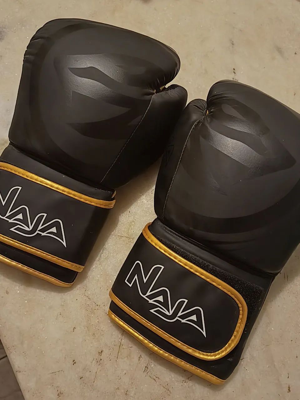 Luvas 16 oz - Foto 2