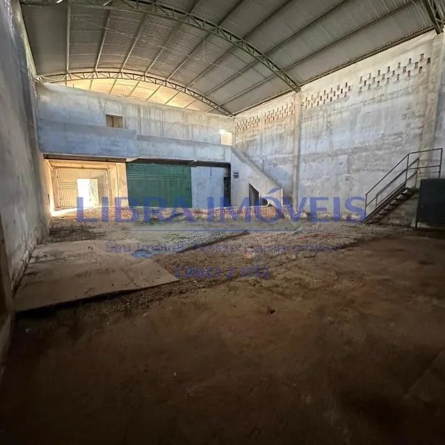 IMOBILIÁRIA LIBRA IMÓVES  ALUGA GALPÃO  - Foto 4