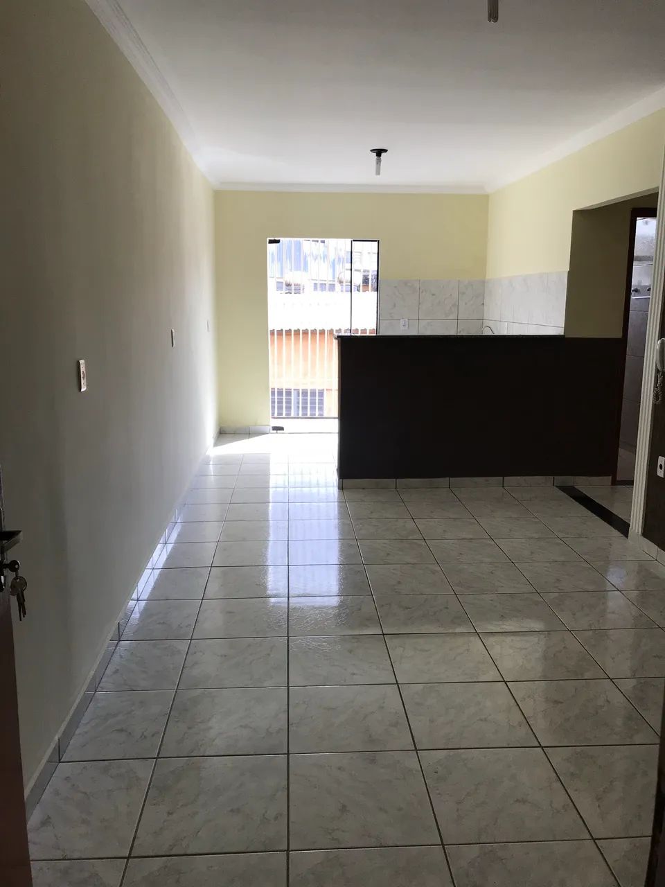 Apt com dois quartos e varanda! Sem condomínio!  - Foto 4