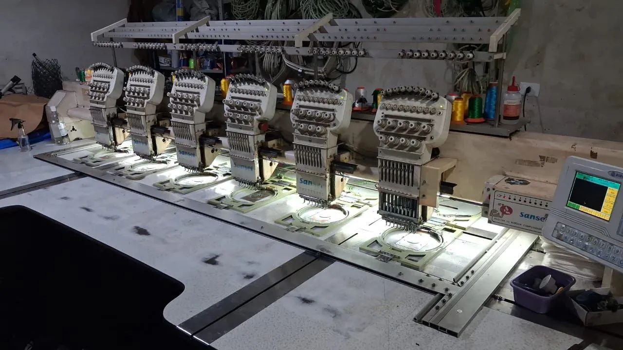 Maquina de bordar - Foto 3