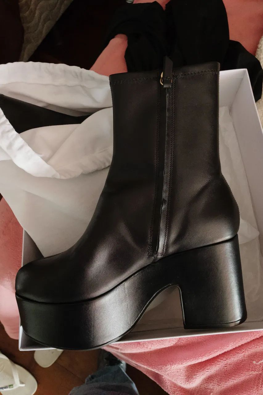 Bota plataforma Couro Larroude