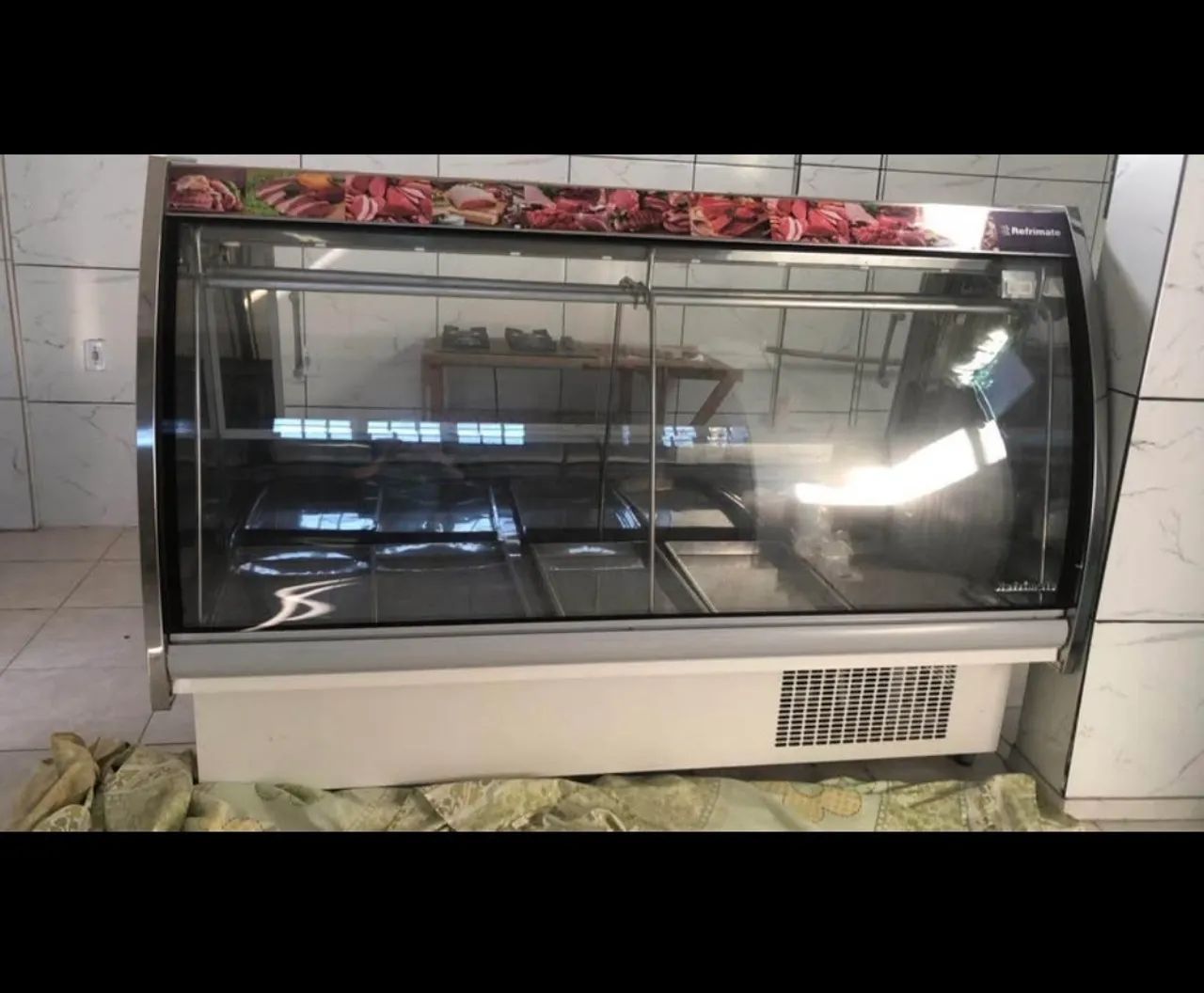 VENDE-SE BALCÃO EXPOSITOR  - Foto 2