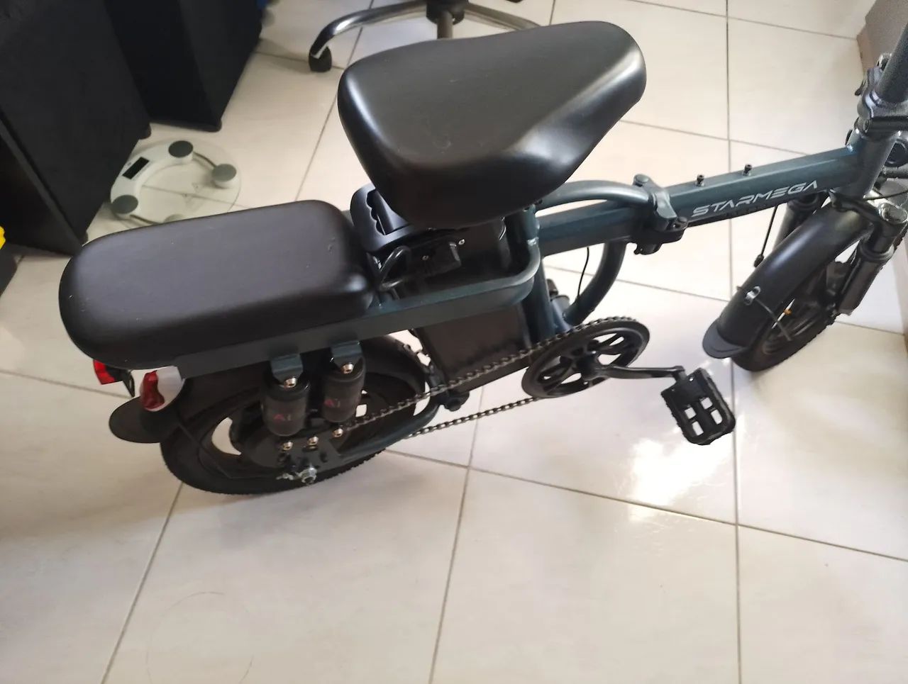 Bicicleta elétrica articulável  - Foto 4