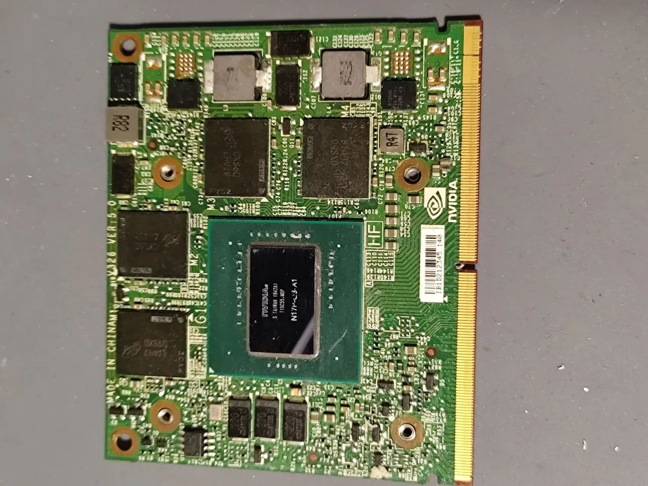 Placa de vídeo NVidia Quadro M2200M Dell precision - Foto 4