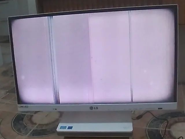 monitor e cpu  com defeito - Foto 5