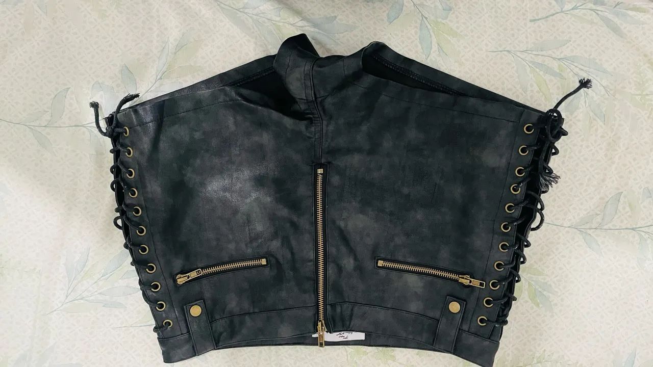 Short de couro preto  - Foto 2