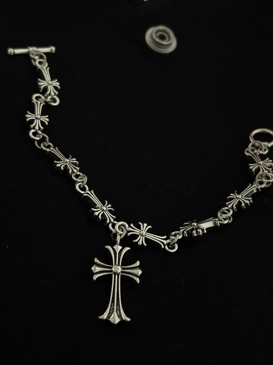 Pulseira chrome hearts cruz - Foto 4