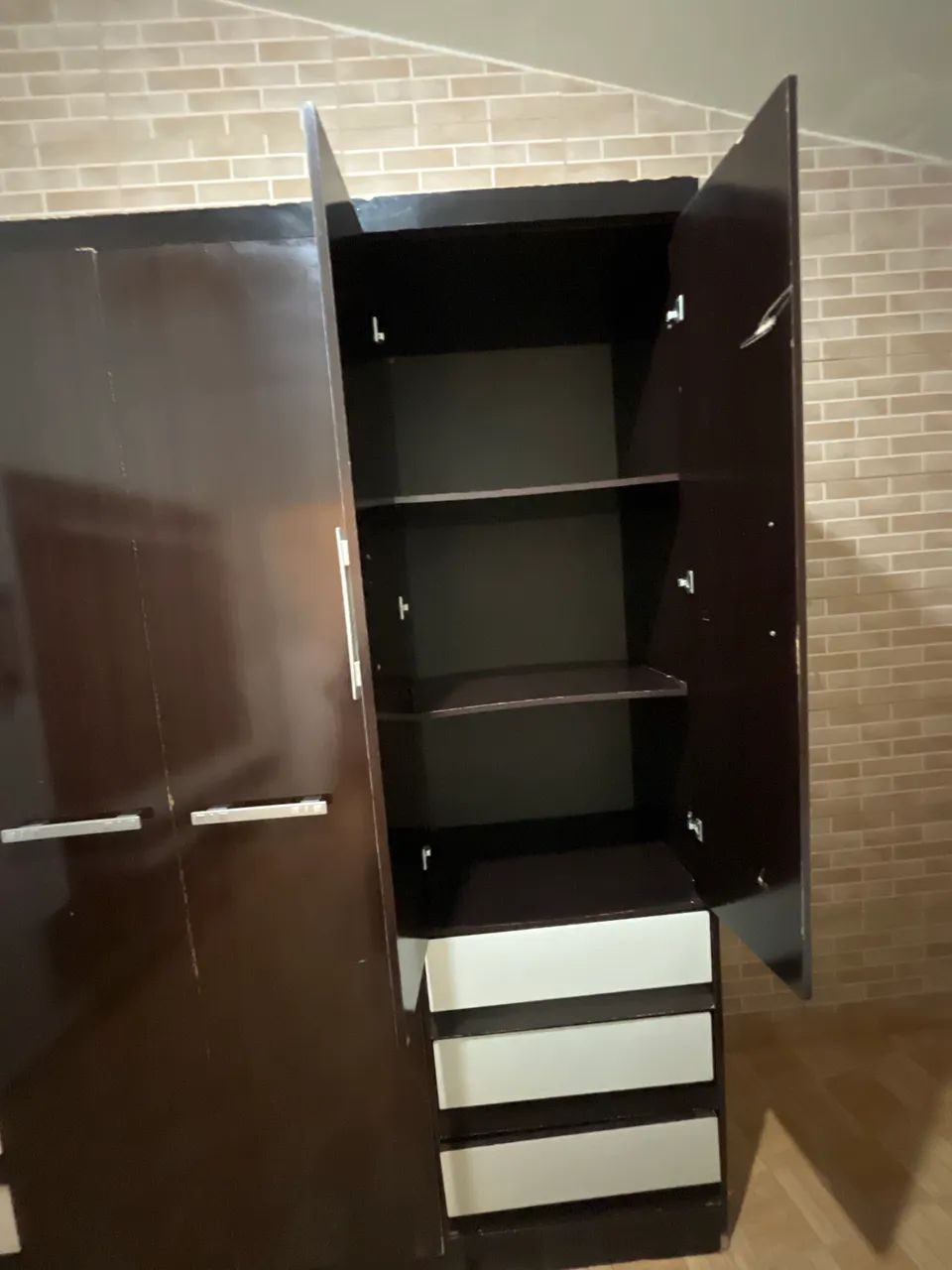 GUARDA ROUPAS 6 PORTAS E 6 GAVETAS - Foto 4