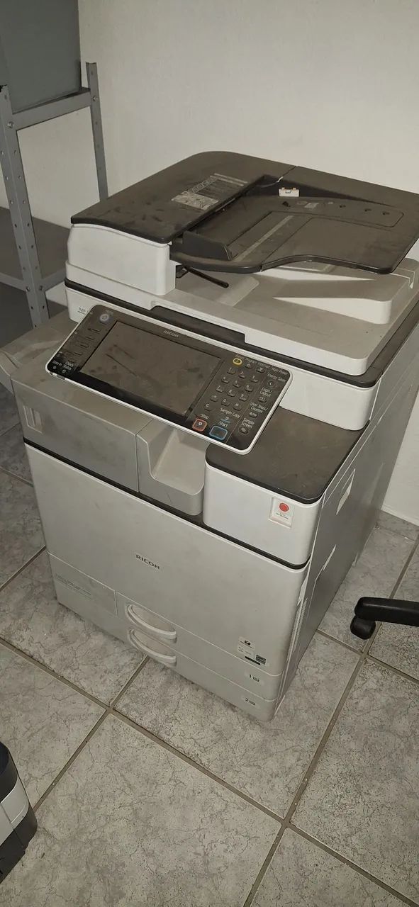 Doação de Multifuncional Ricoh MPC2003