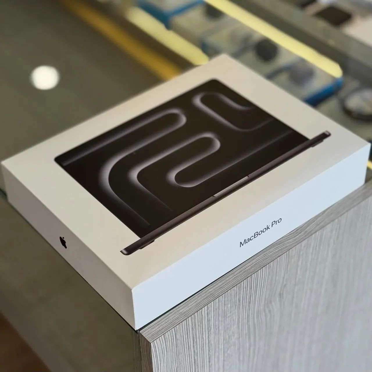 Macbook Pro M5 14Pol 24GB - 1TB SSD - Notebooks - Castanheira