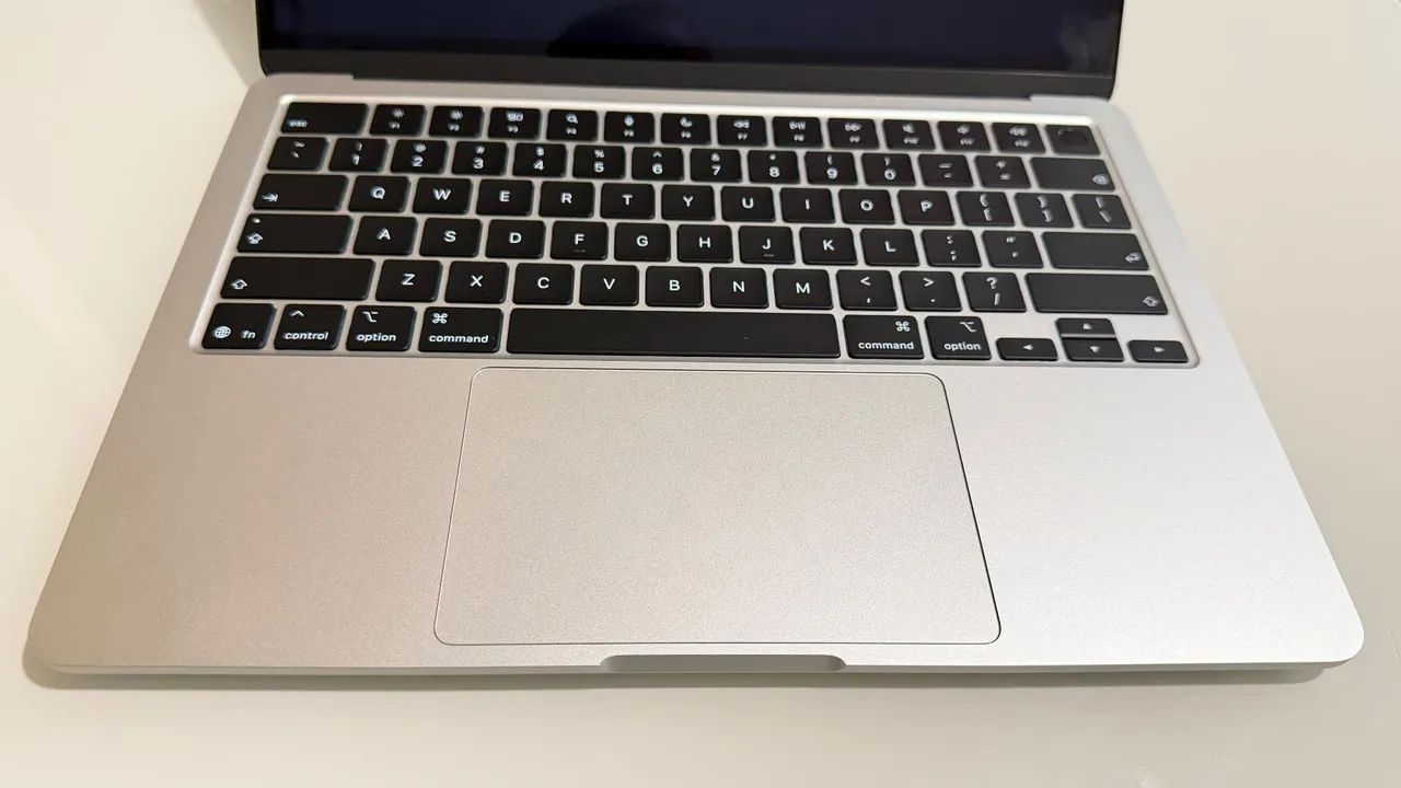 Macbook AIR M5 16gb - Foto 3