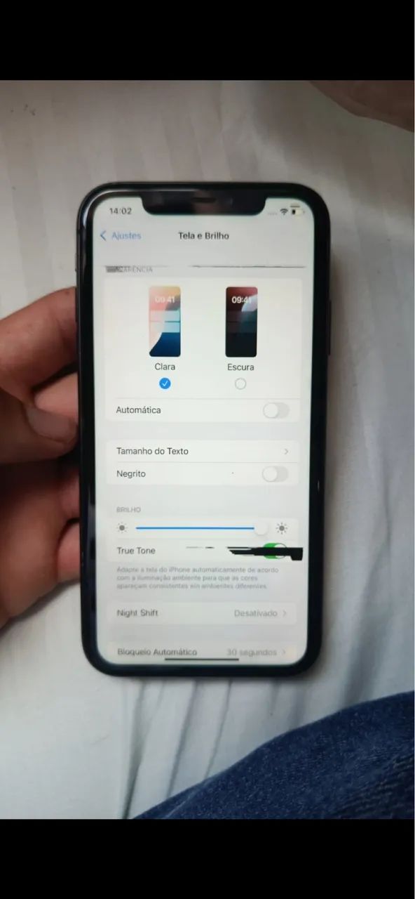 iPhone 11 venda ou troca com volta da pessoa  - Foto 3
