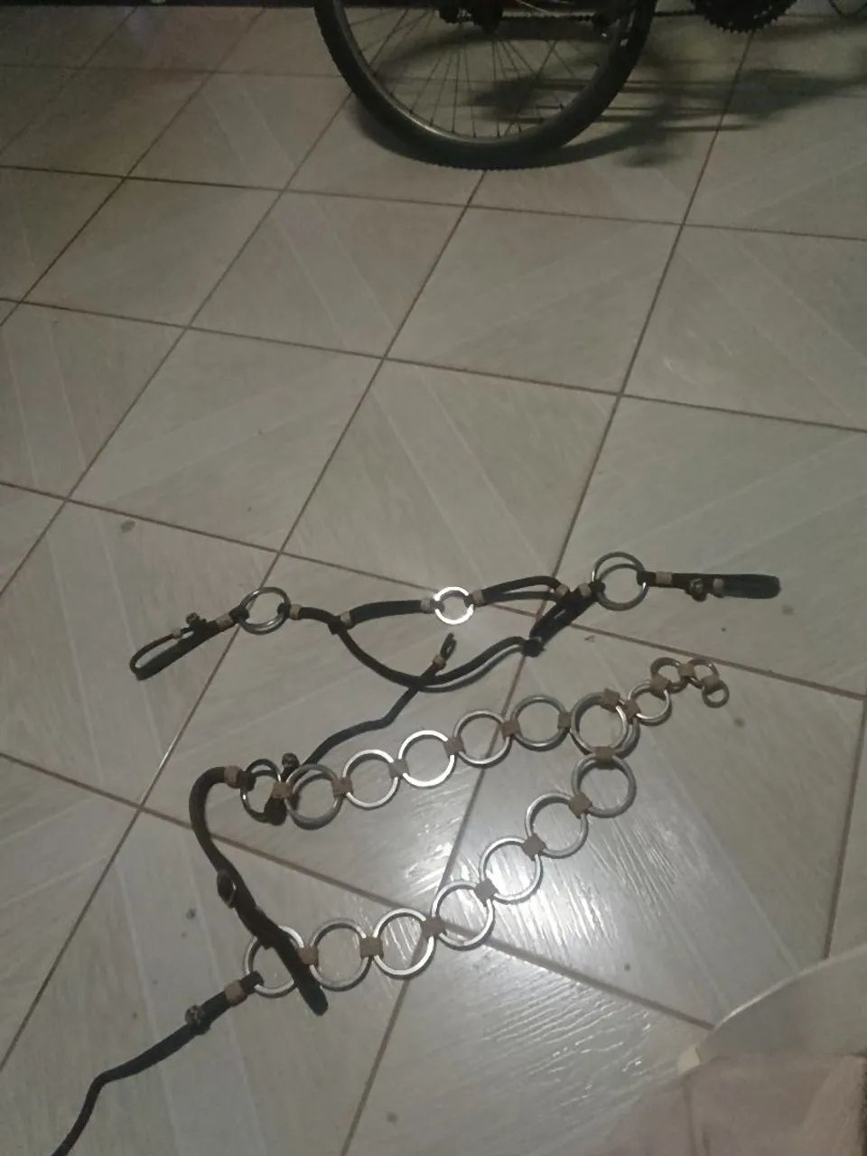 Vende se cutuca 