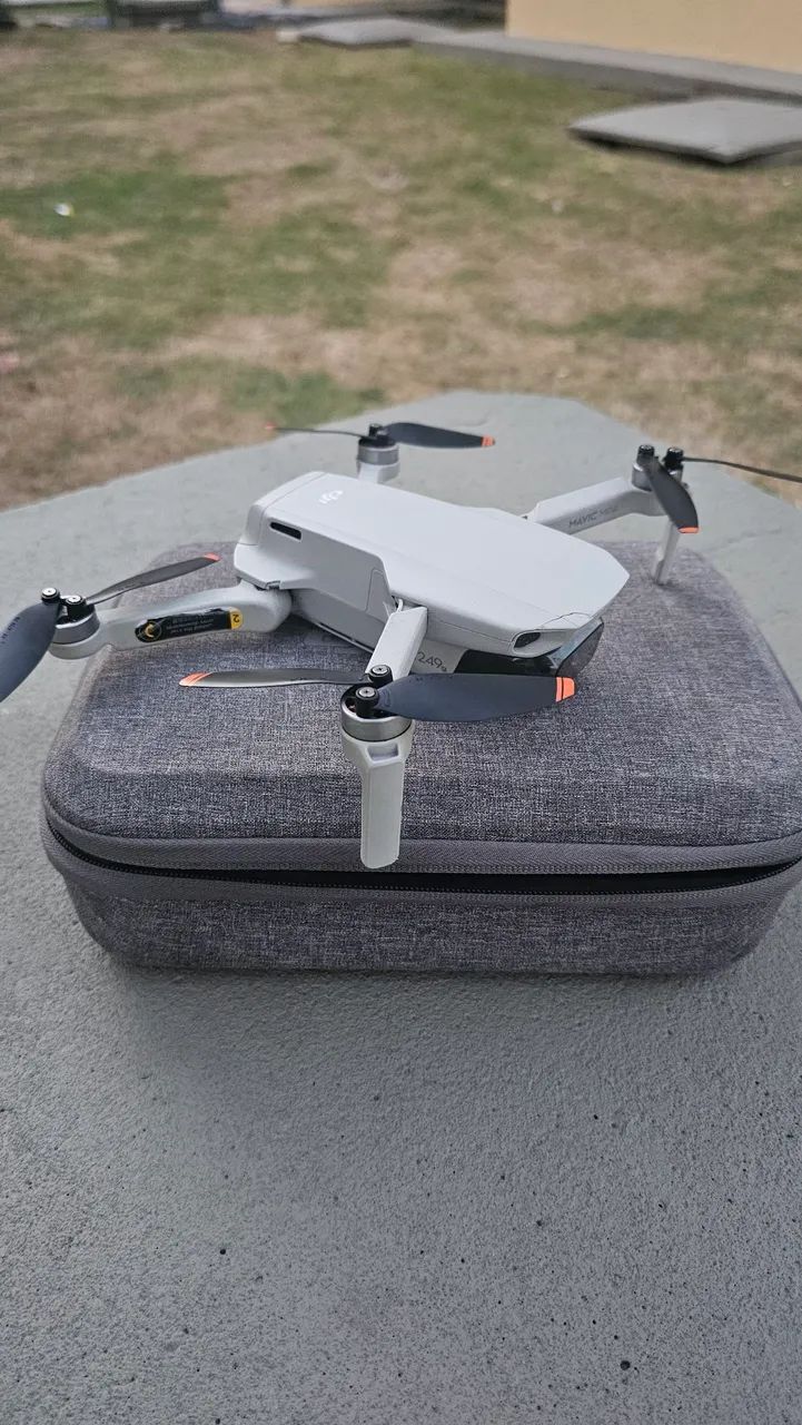 Drone DJI Mavic Mini Fly More