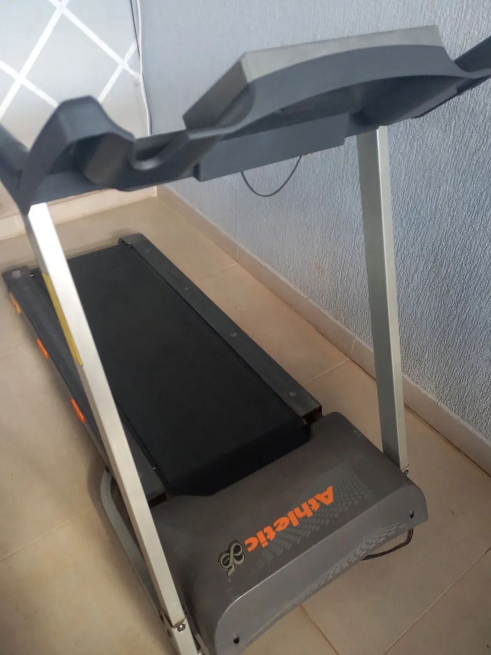 Esteira Athletic Advanced 520EE - Foto 3