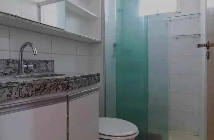 Aluguel apto 2 quartos c/ mobília e com vaga de garagem - Foto 3