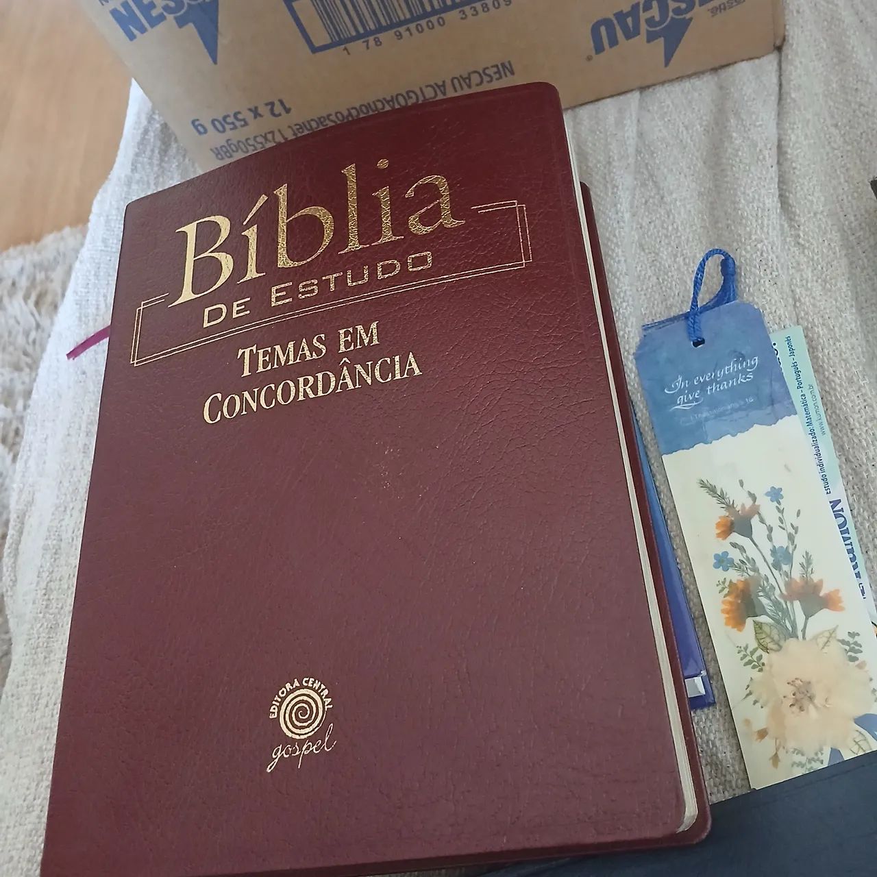 Biblia de estudo Temas em concordancia - Foto 4
