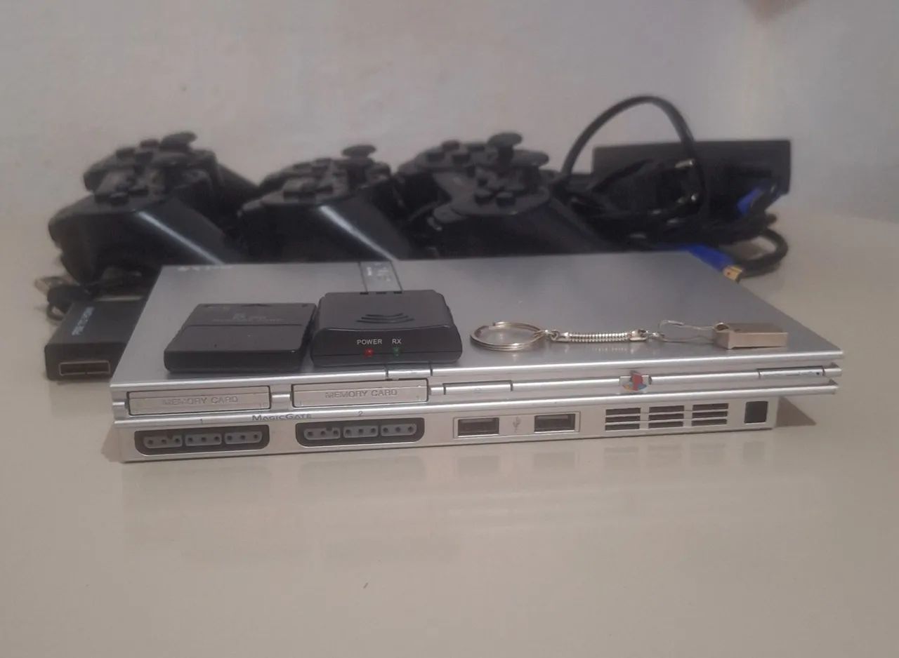 PlayStation 2 prata - Foto 2