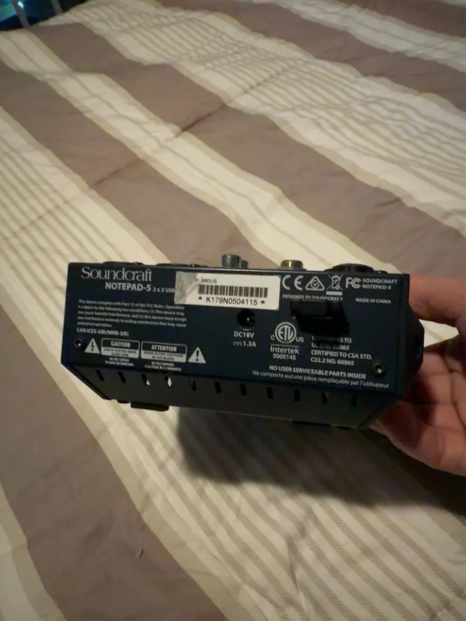 Mesa de Som Soundcraft Notepad-5 com Interface USB
