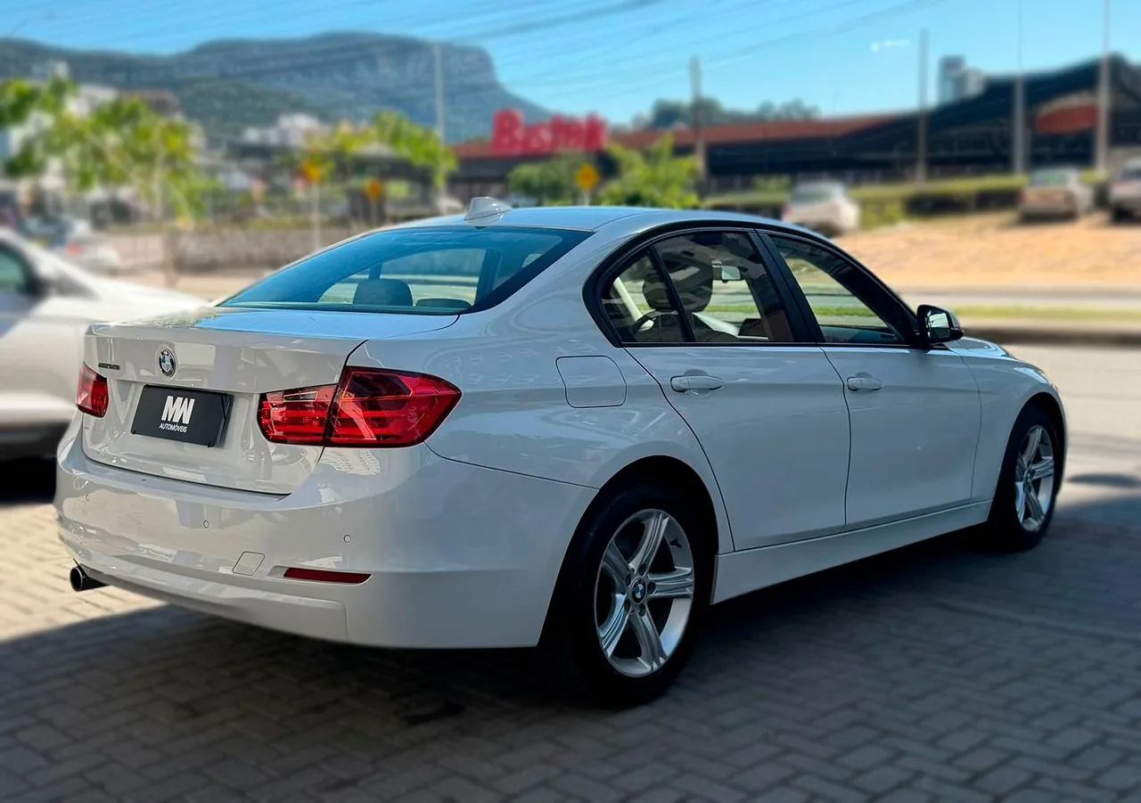 BMW 320I A 2.0 Turbo/activeflex 16V 184cv 4P 2015 - Foto 4