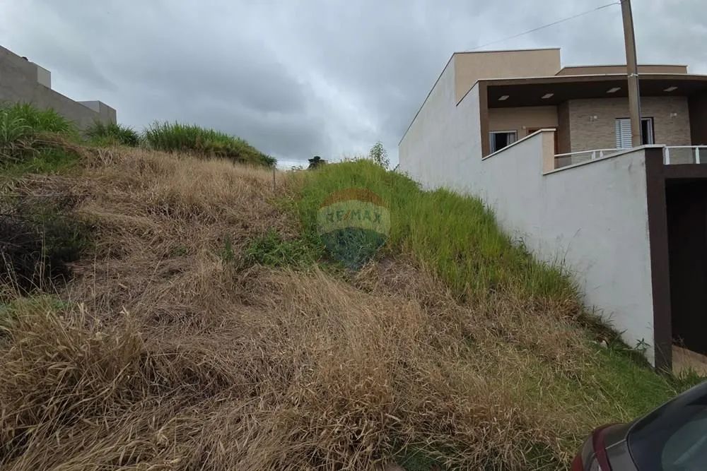 Casa Charmosa em Bragança Paulista: Alugue Agora!