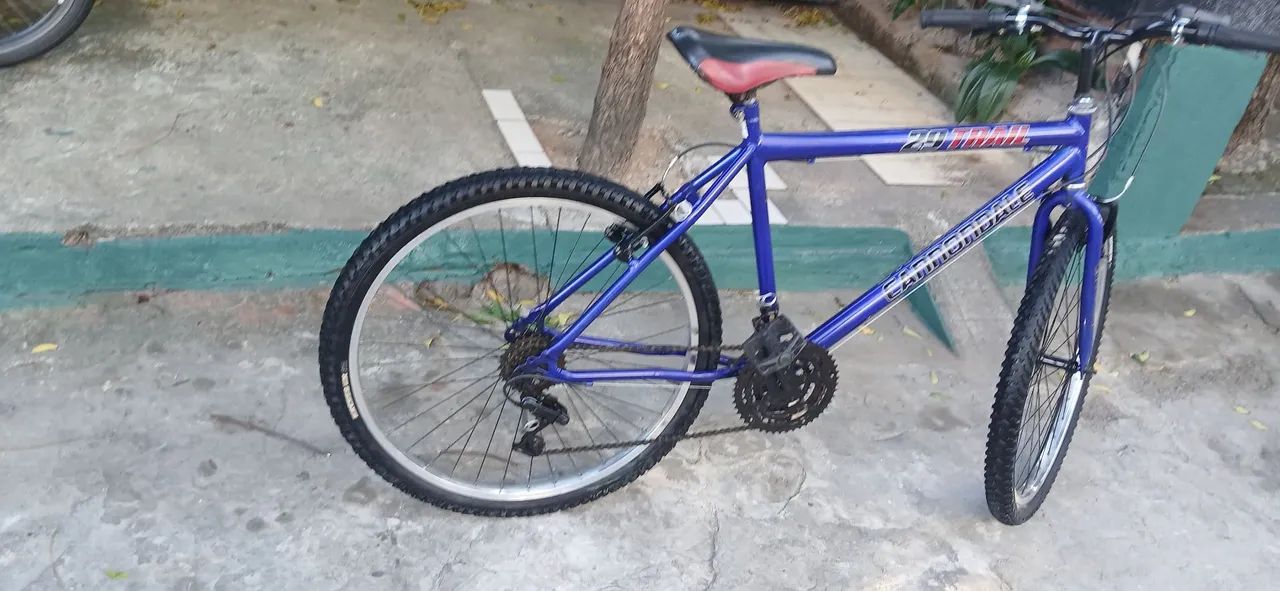 Bicicleta aro 26 cor azul, com marcha  - Foto 3
