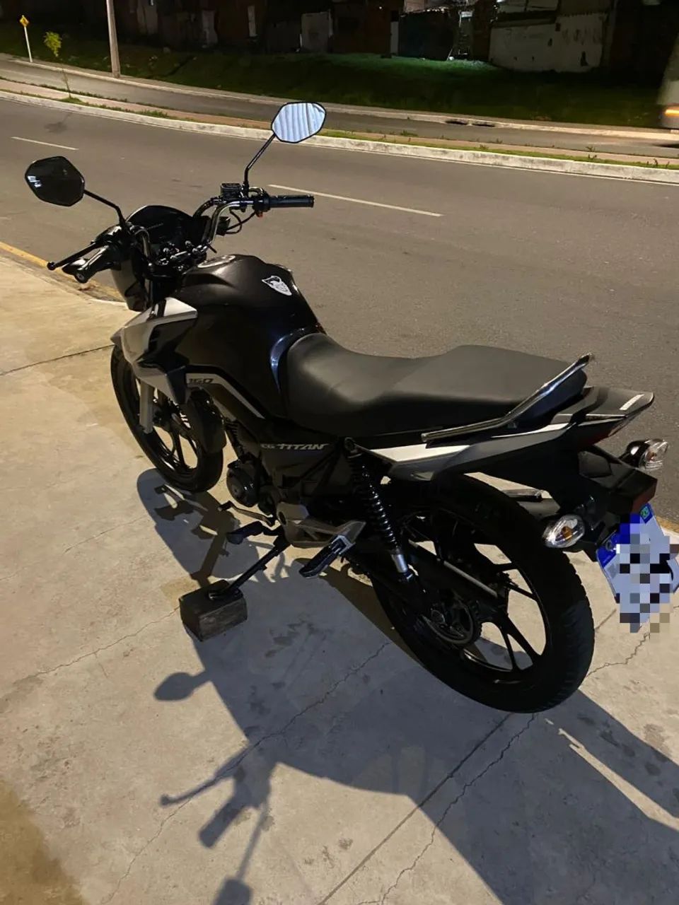 160 Titan - Foto 2