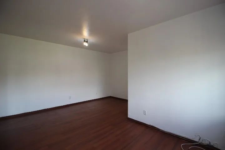 ? IMÓVEL À VENDA - CONFORTO, ESPAÇO E ÓTIMA LOCALIZAÇÃO! - Foto 3