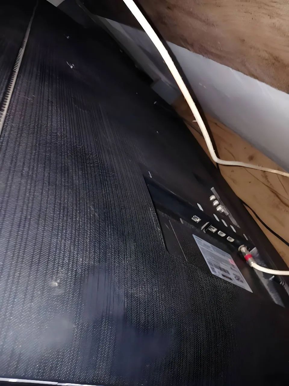Vende - se Televisão  - Foto 4