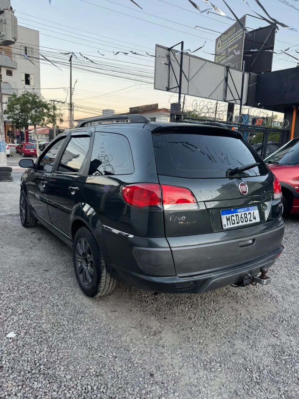 Fiat Palio Weekend ELX 1.4 MPI Fire Flex 8V 2010 - Foto 2