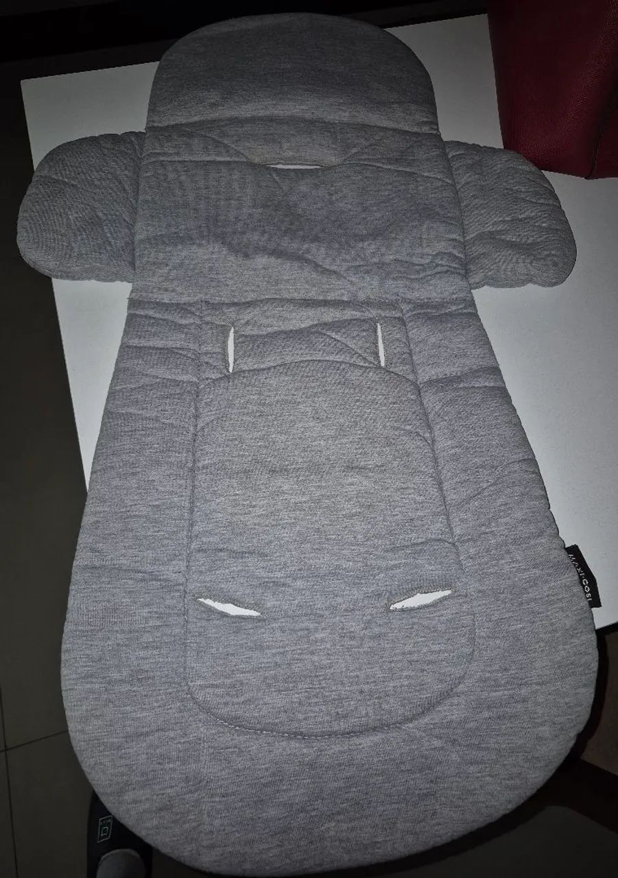 Cadeirão de Alimentação Maxi-Cosi com Redutor - Foto 5