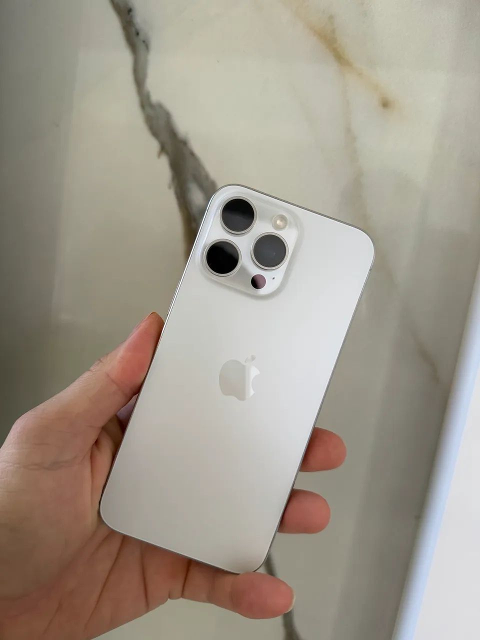 Iphone 15 pro max 256 GB Branco