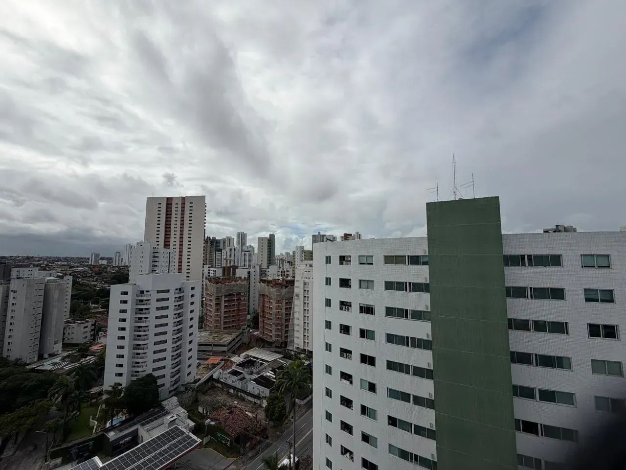 Imóvel para aluguel com 175 m com 4 quartos, 3 suítes Monteiro - Recife - PE - Foto 2