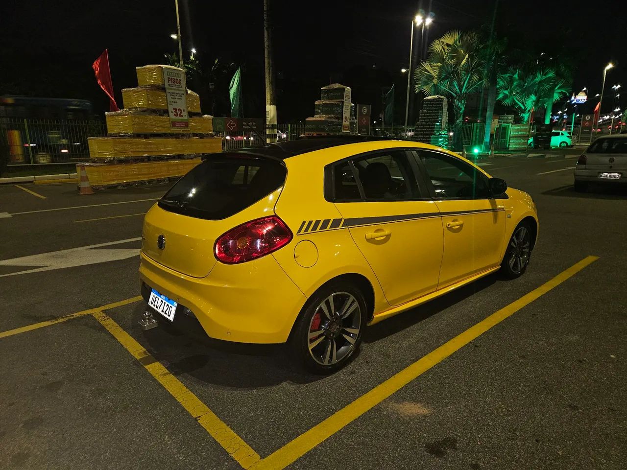 Fiat Bravo Sporting 1.8 Dualogic Flex 16V 5P 2013 - Foto 4