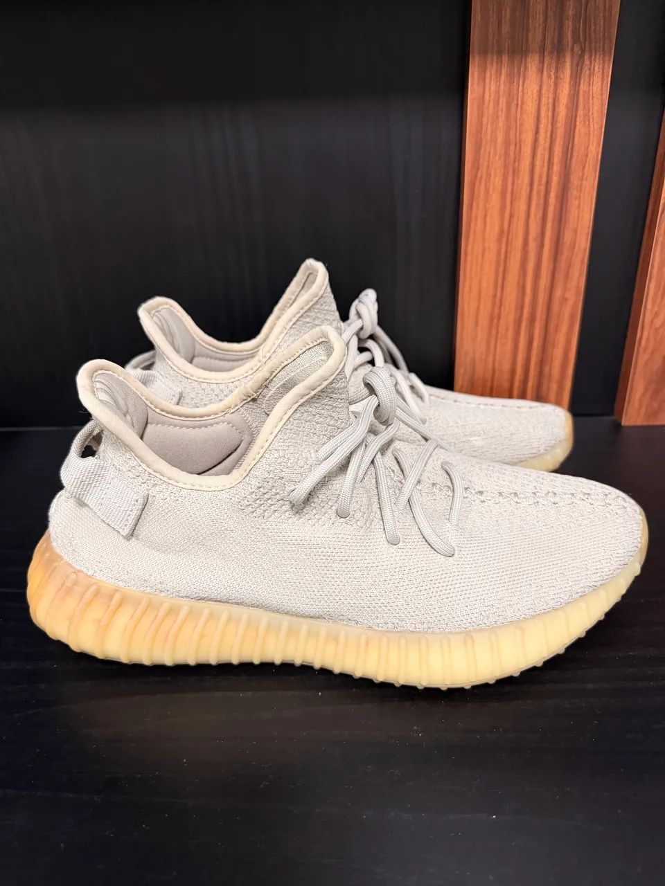 YEEZY BOOST 350 V2 F99710 SESAME - Foto 2