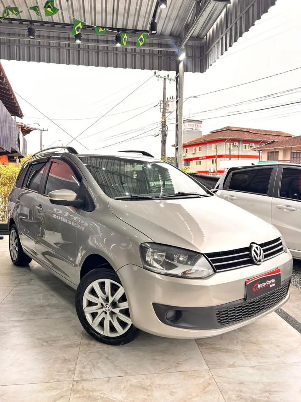 Volkswagen Spacefox 1.6 8V FLEX 2014