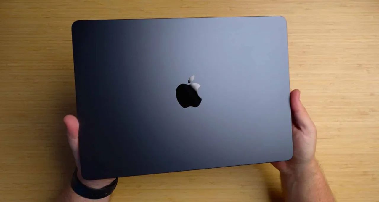 Macbook Air M2 16GB Midnight - Notebooks - Igrejinha 1538383403 | OLX