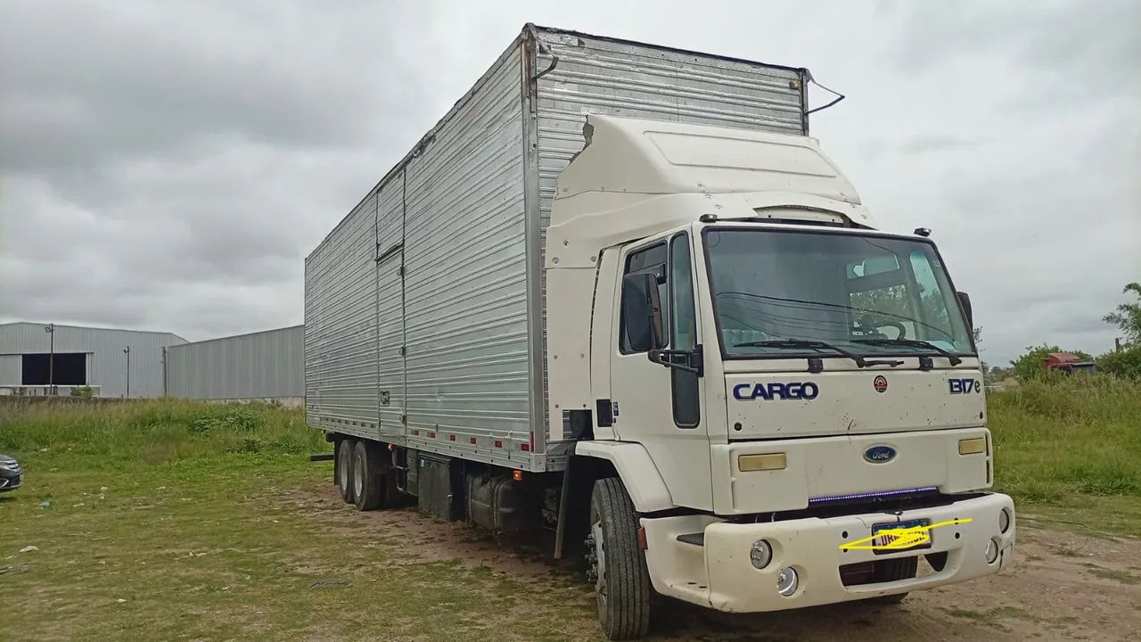 Ford cargo 1317e - Foto 4