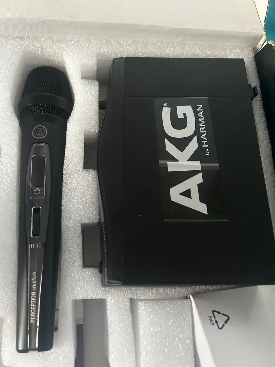 Microfone AKG sem fio perception wireless 45 - Foto 2