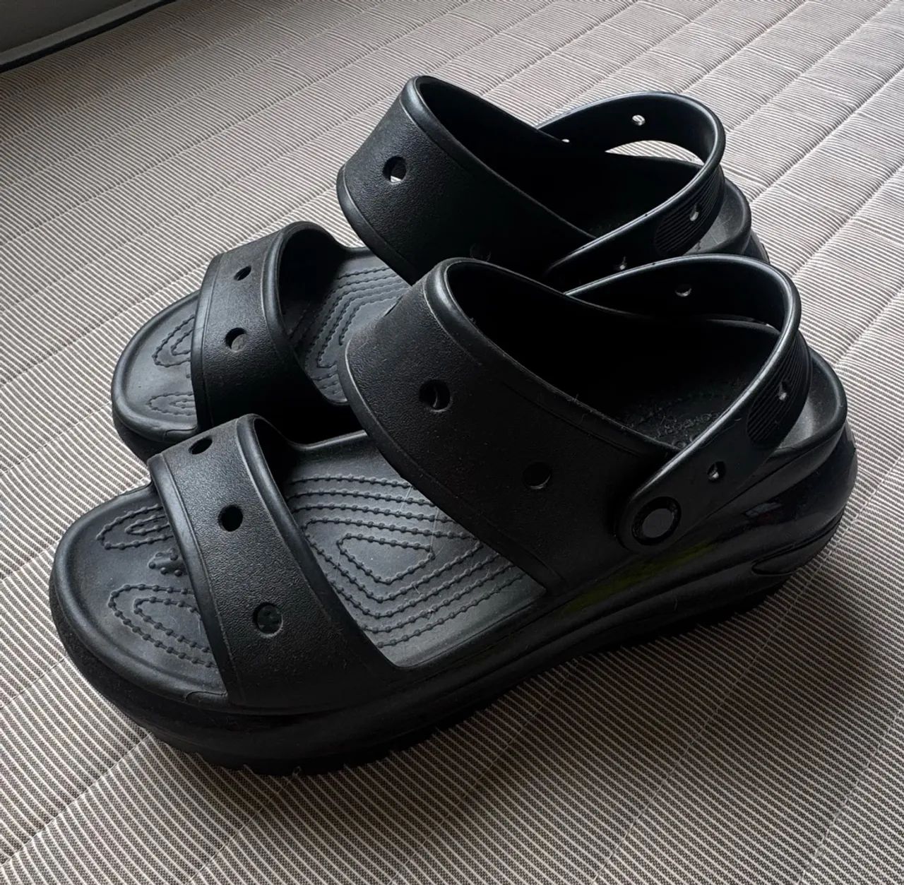 Crocs 