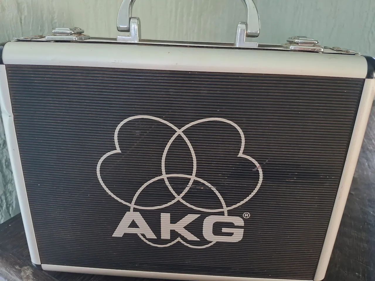 Microfone condensador AKG C2000B_perfeito! - Foto 3