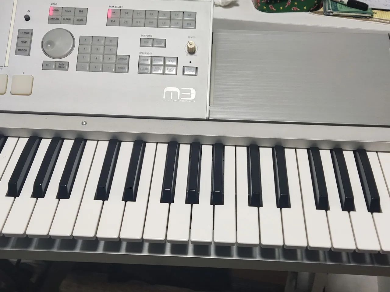 TECLADO KORG M3 73  - Foto 3