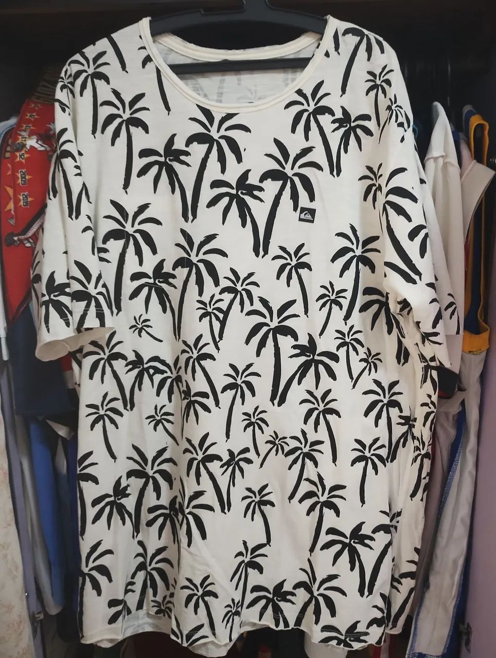 Camiseta Quiksilver dupla face