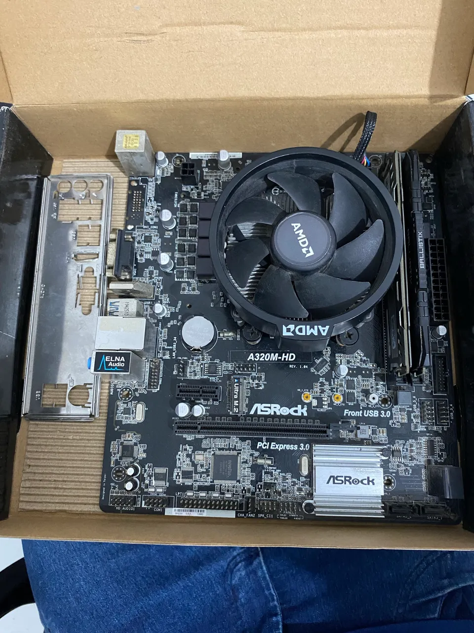 B450m steel legend + Ryzen 7 3700x - Peças de Hardware - Miramar