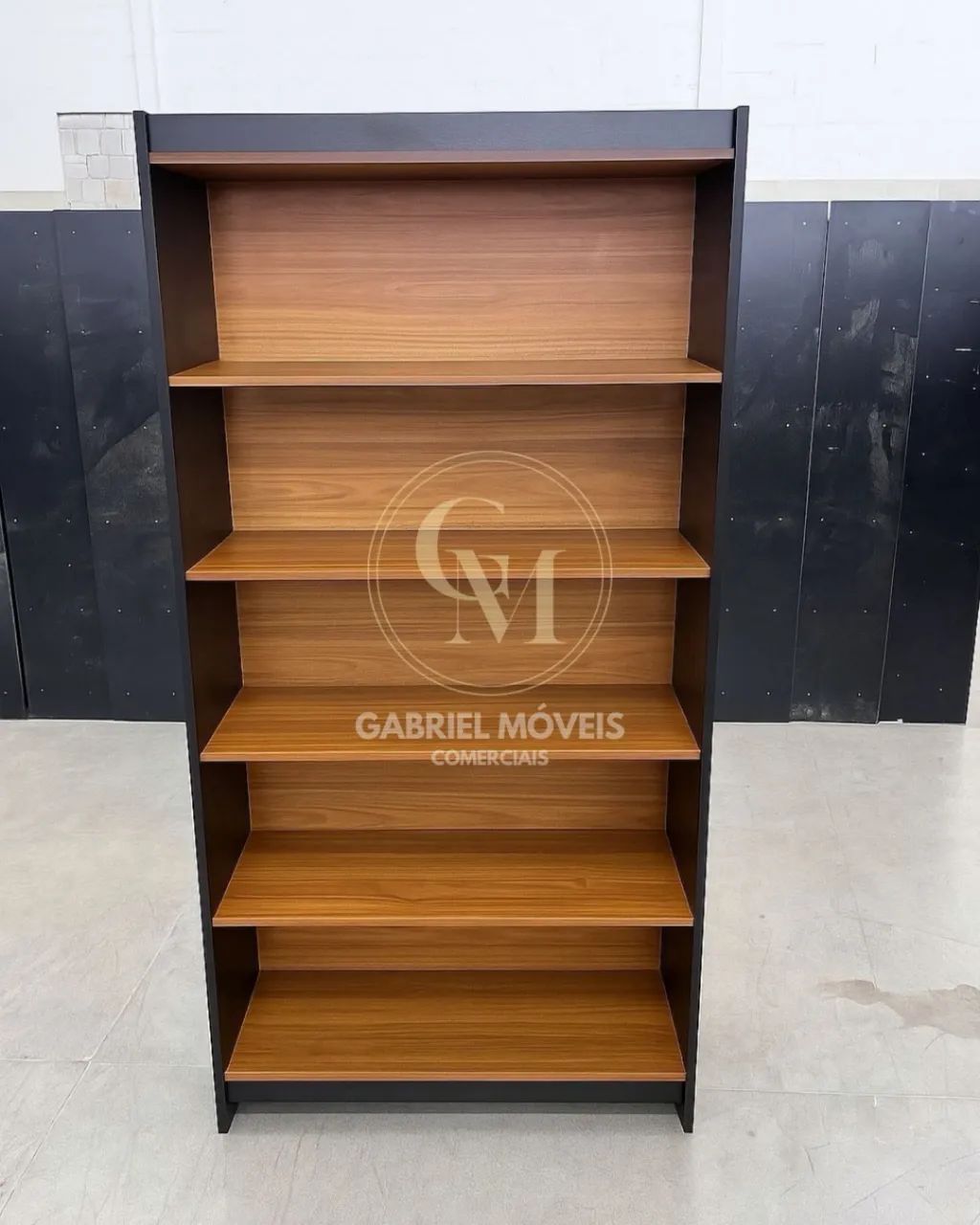 Móveis Mini Mercados Amadeirado c/ Preto MDF - Foto 3