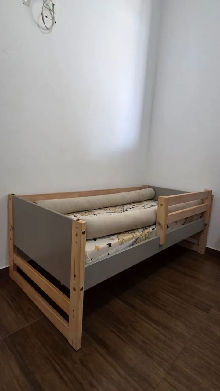 Cama Montessori Infantil + Colchão | Excelente estado